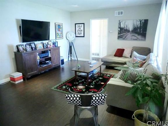 5th image of 650 N Lyall Ave