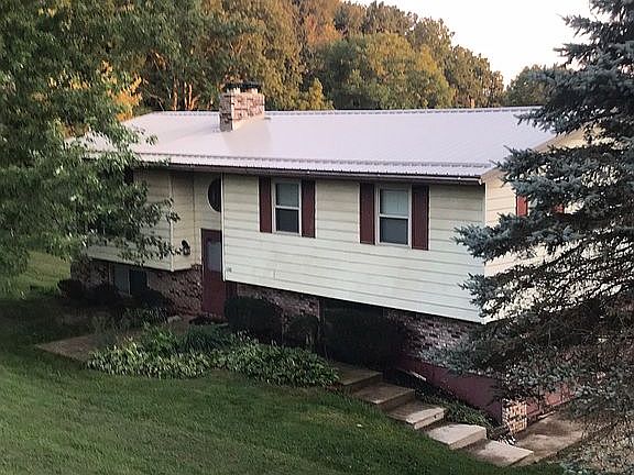 4th image of 132 Valley View Dr NE