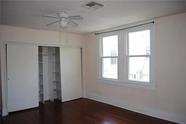 2328 Nashville Ave — Photo 15