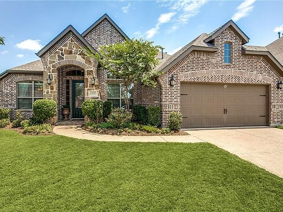 2nd image of 2105 Fairway Woods Dr