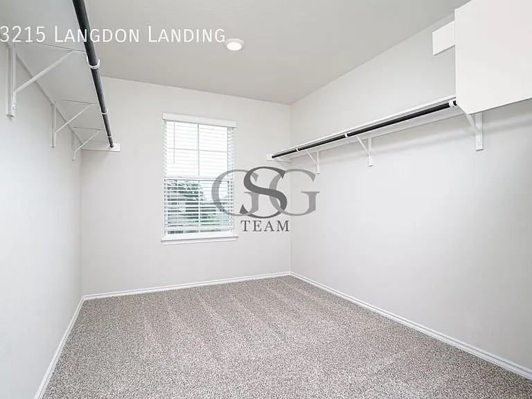 23215 Langdon Lndg — Photo 19