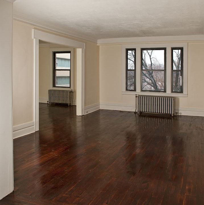 1st image of 40 S Munn Ave APT 408