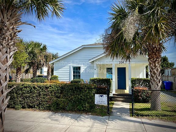 4th image of 204 Cape Fear Blvd