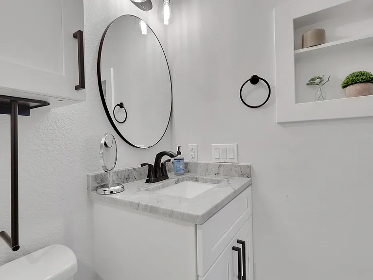 8173 Albatross Rd #1 — Photo 17