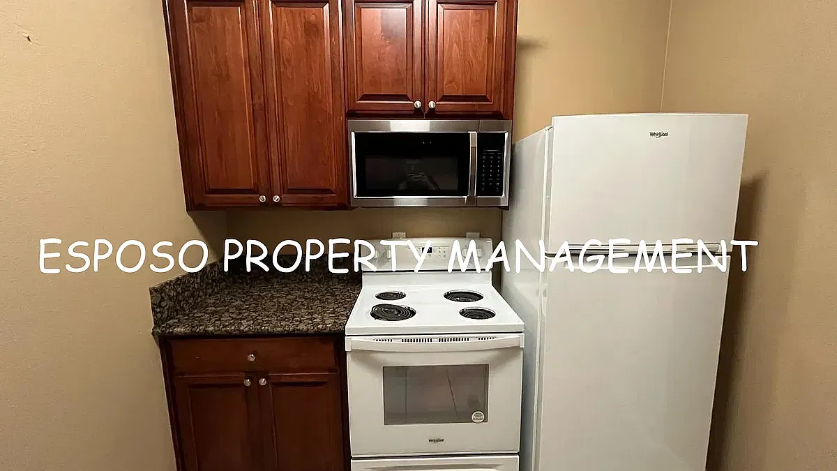 1751 Van Ness Ave #102 - 1747 — Photo 4