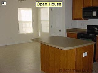Kitchen-Breakfast Nook
