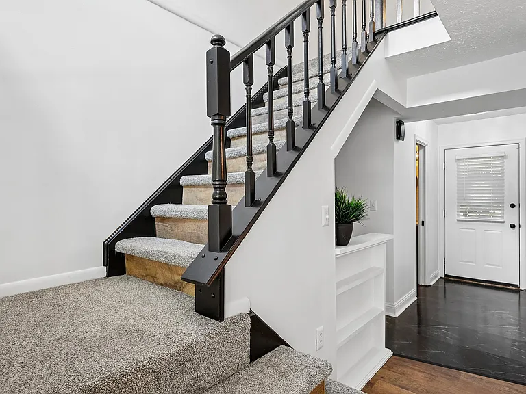 1608 Shady Cove Ln — Photo 21