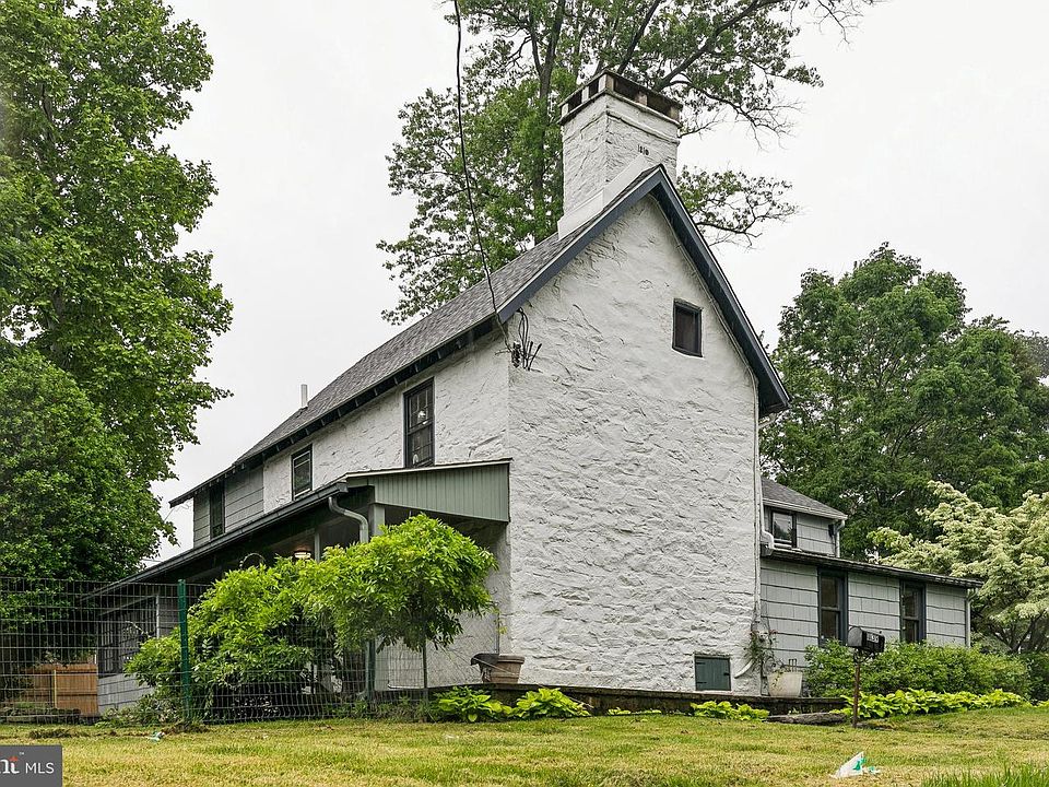 1st image of 1139 Fairview Rd