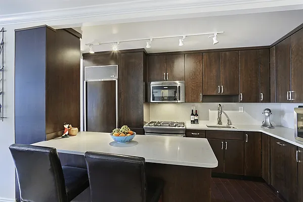 Sold by Corcoran | media 7