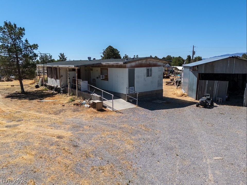 1st image of 1301 E Manse Rd