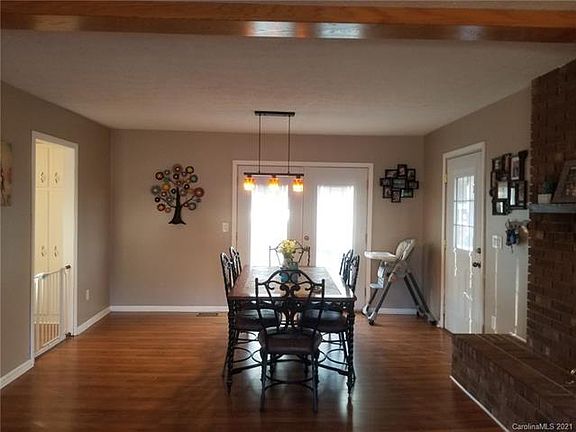4th image of 2565 Brentwood Cir
