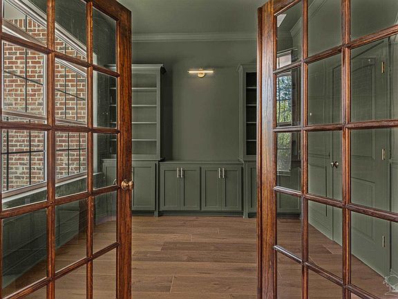 4th image of 8975 Sage Forest Ln