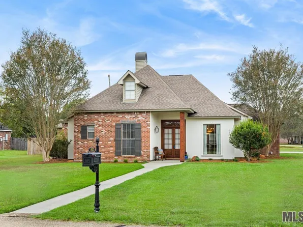 36527 Lucas Dr, Denham Springs, LA 70706