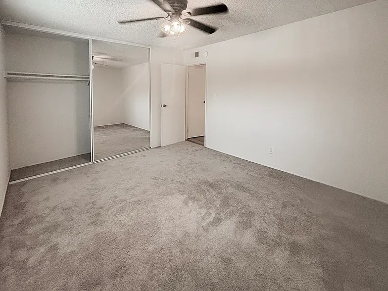 7516 Parkway Dr #1D — Photo 7