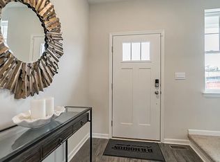 1109 Meadowlark Dr #A, Fogelsville, PA 18051