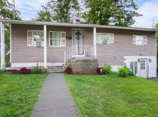 71 Nelshore Dr, Monticello, NY 12701