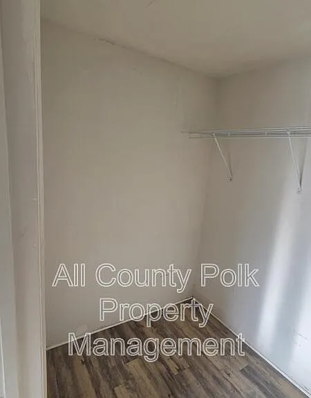 602 Emma St #1 — Photo 8