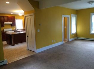 42 Leonard St, Bridgewater, MA 02324