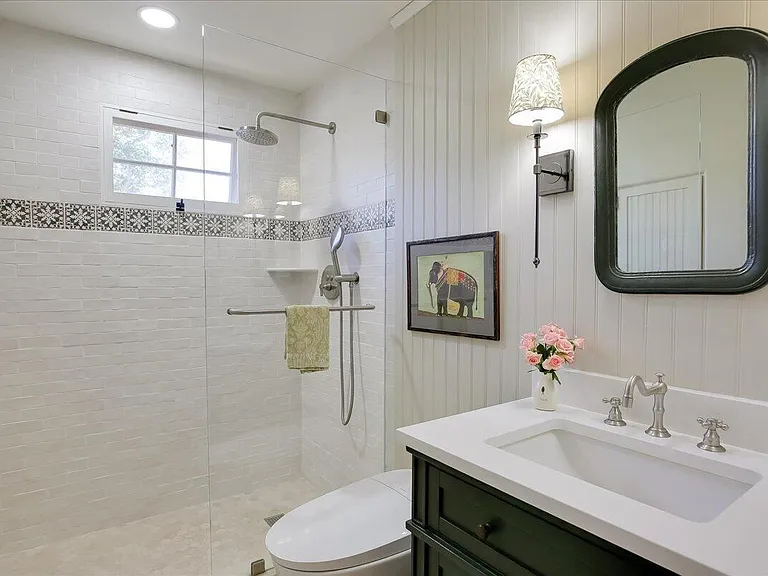63 Humphrey Rd — Photo 10