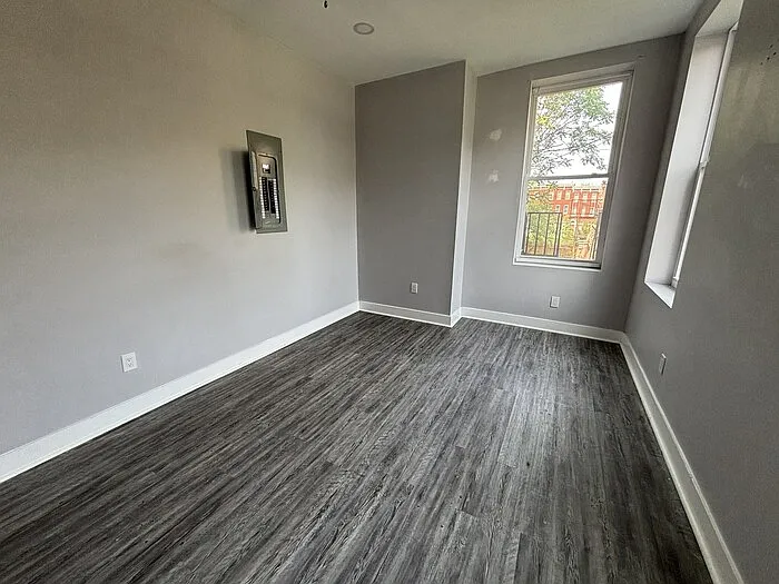 1299 Myrtle Ave #1 — Photo 7