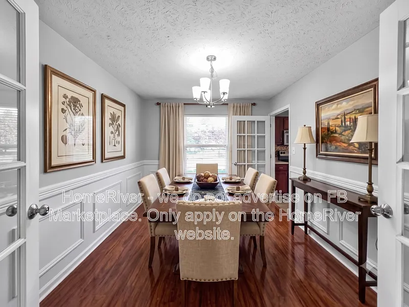 3 bed, 2.5 bath, 1928 sqft, $2,085 — Photo 4
