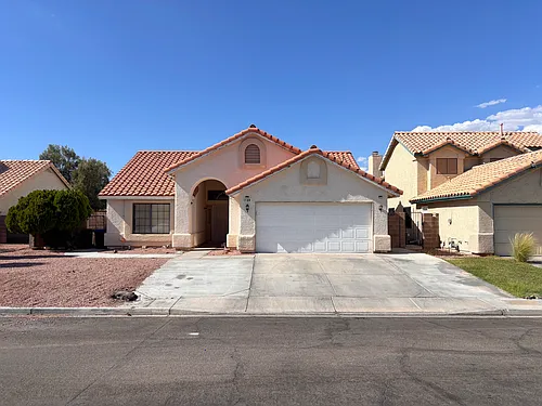 1588 Yellowwood Dr Photo 1