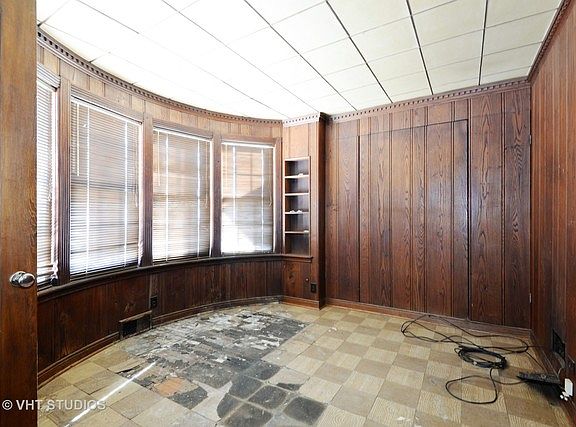 5th image of 5325 N Luna Ave