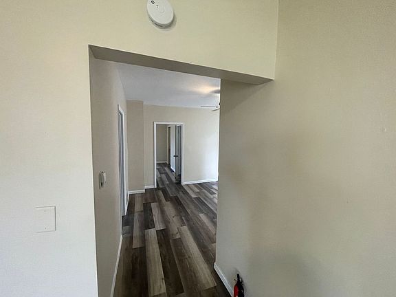 3rd image of 2530-2530A N 28th St #2530