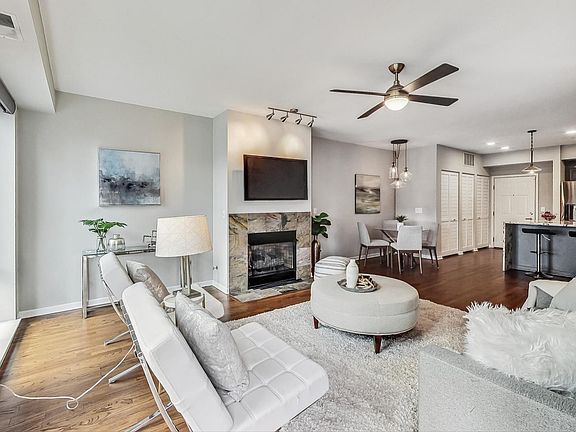 5th image of 343 W Old Town Ct APT 502