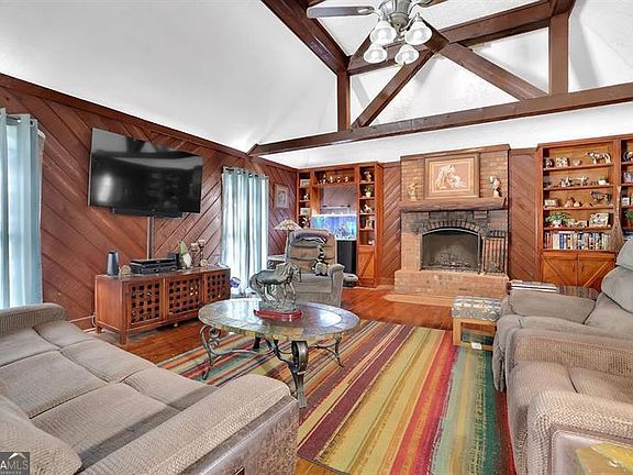 5th image of 4340 Green Hill Rd