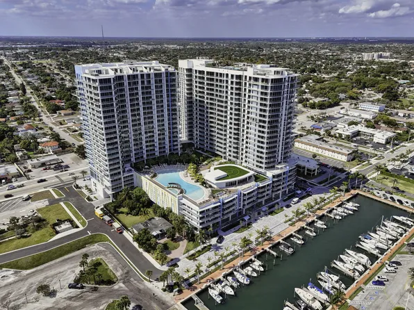 220 Lake Shore Drive #613, Lake Park, FL 33403