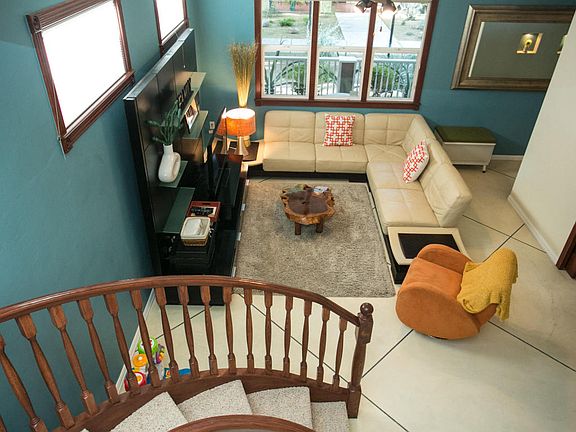 4th image of 477 E Laos St