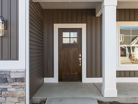 3rd image of 1444 Eagleshore Ct