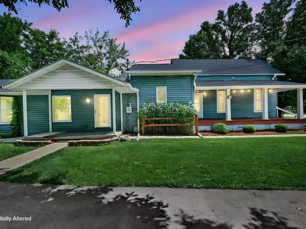 210 W Jackson St, Mulberry, IN 46058