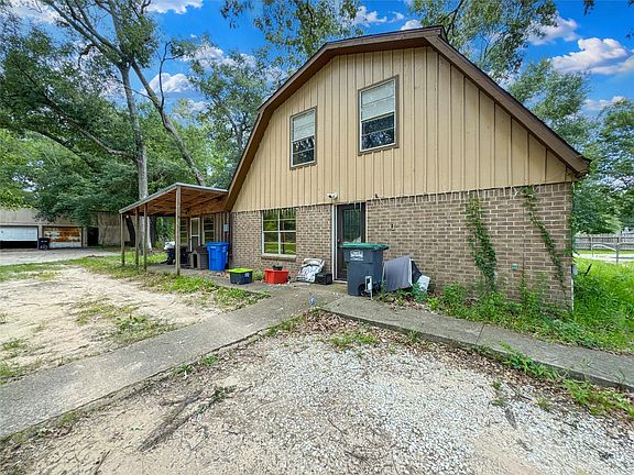 3rd image of 23789 Park Dr