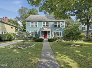 31 Brunswick St, Pittsfield, MA 01201