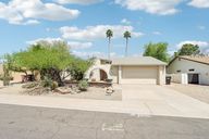 E Rose Ln-1704-001.jpg