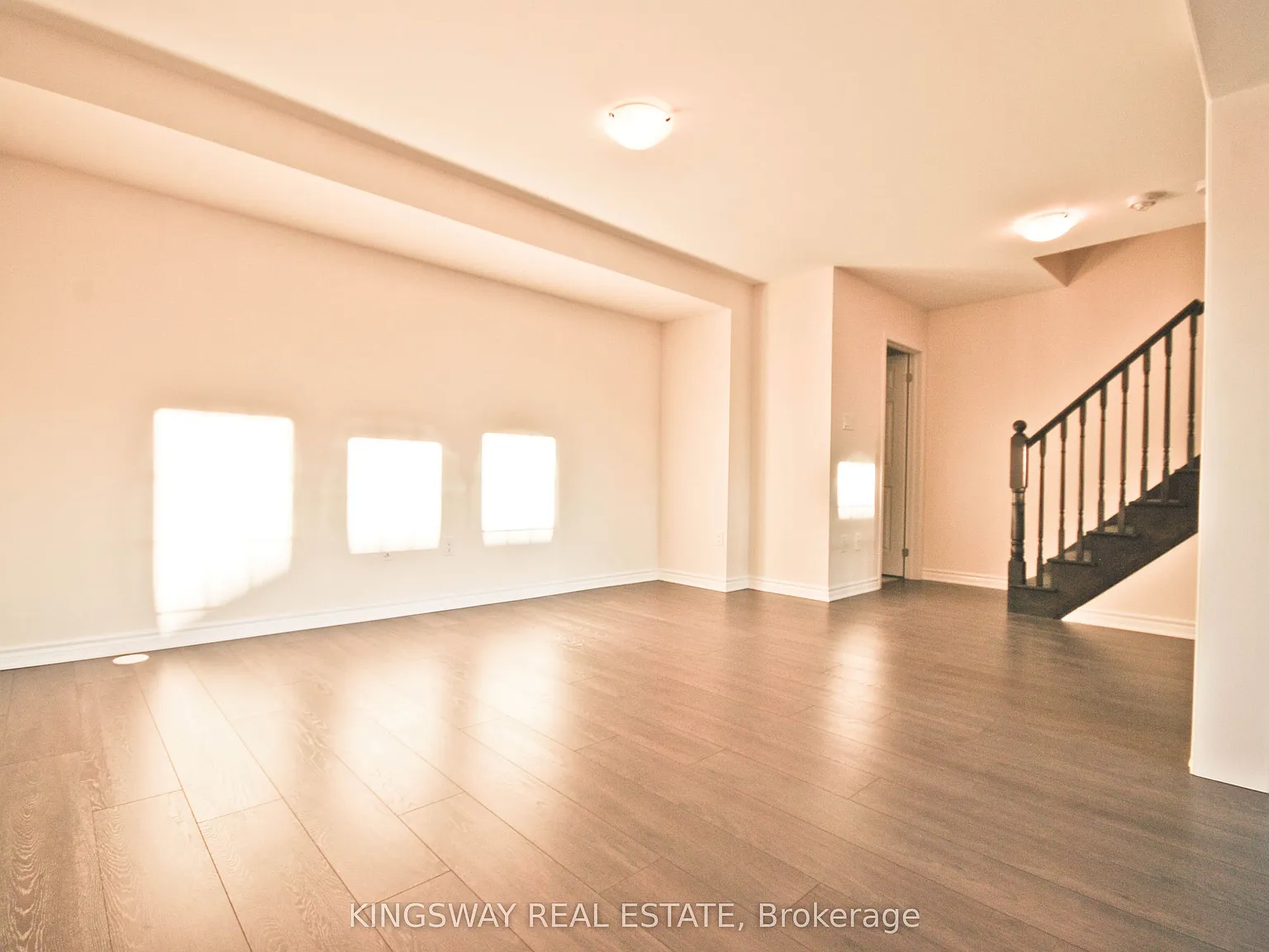 2 bed, $2,800 — Photo 4