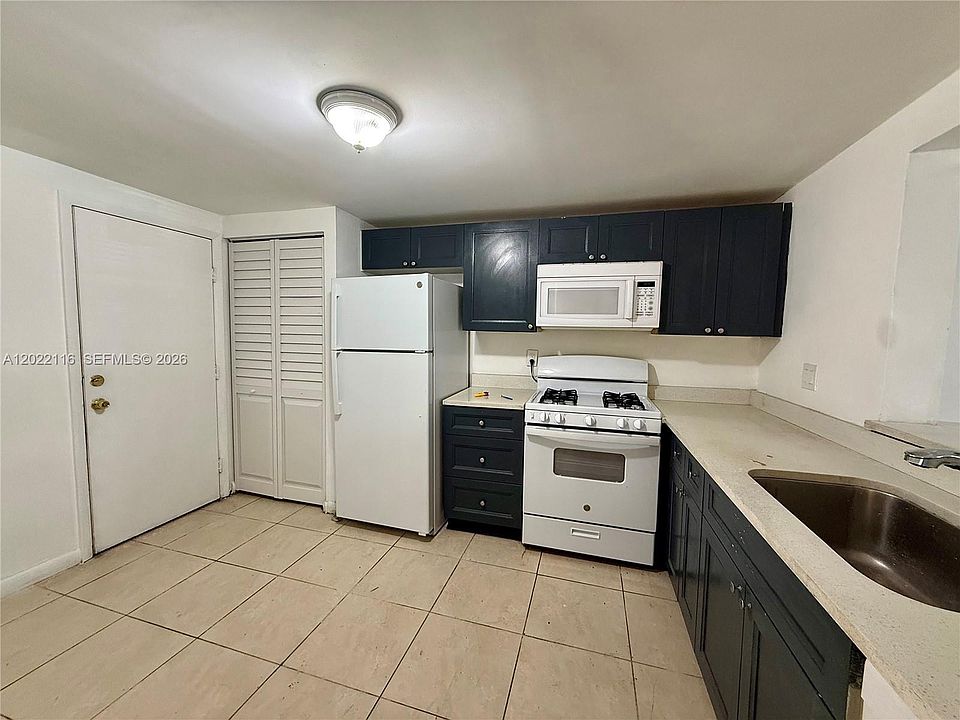 1st image of 18101 NW 68th Ave APT B102