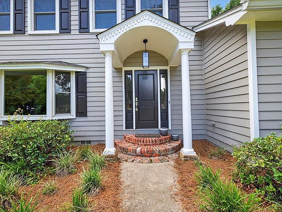 2nd image of 2107 Ellicott Dr