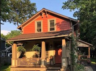 11 Locust St, Honeoye Falls, NY 14472