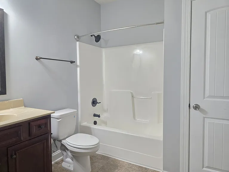 8809 Crenshaw Dr — Photo 18