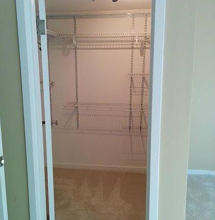 Master Bedroom Walk in Closet