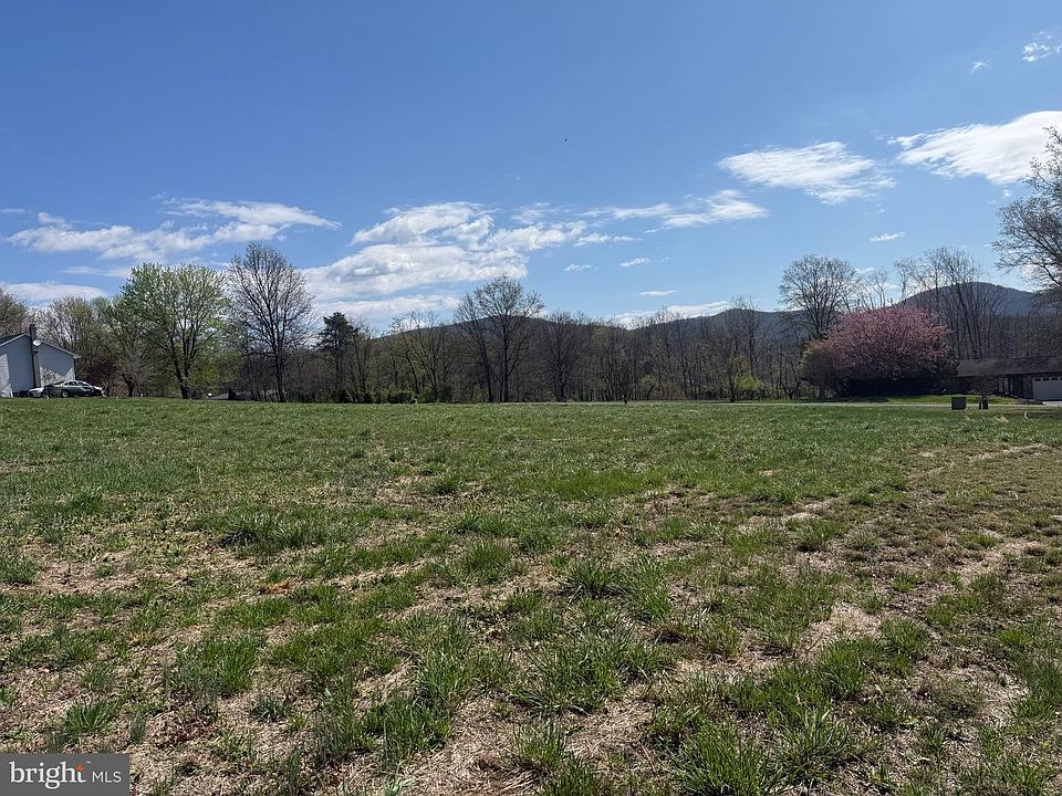 1st image of Hickory Hill Ln