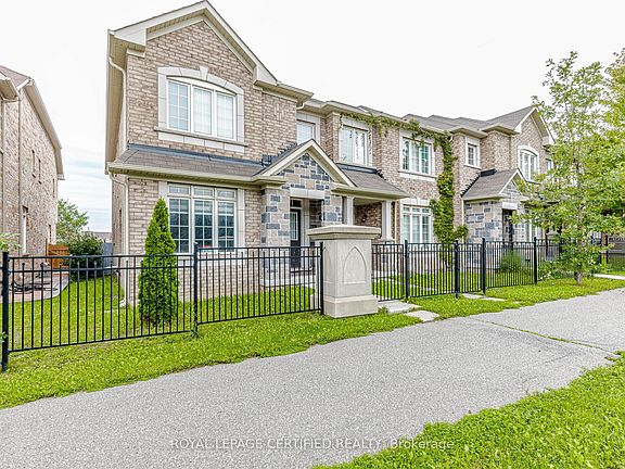 2nd image of 66 Hatton Ct