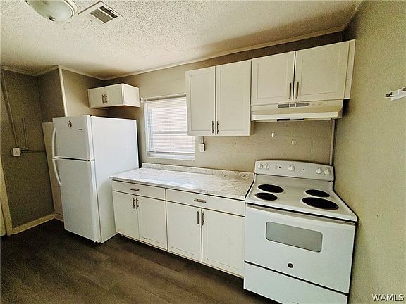 4th image of 2813 Short 20th St