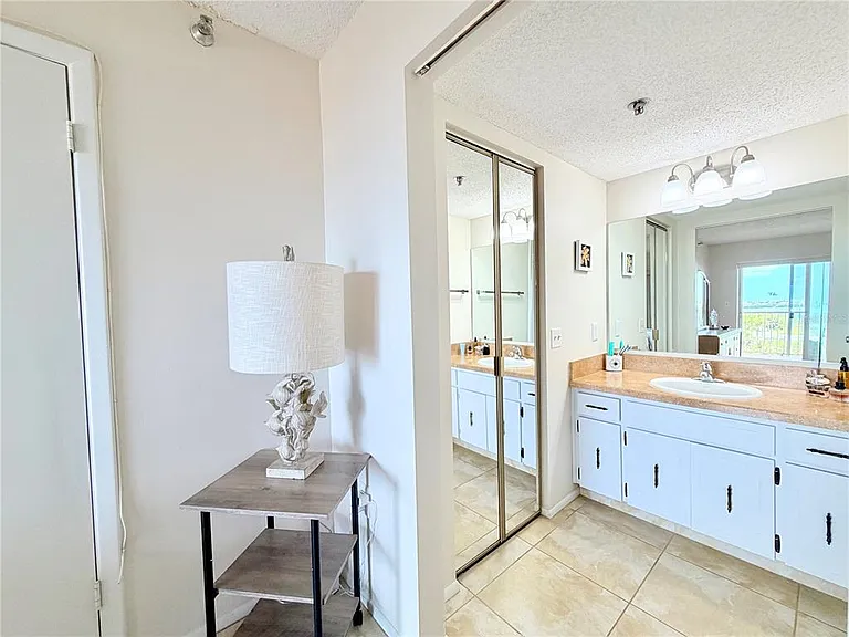 7430 Sunshine Skyway Ln S #501 — Photo 18