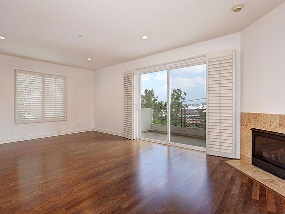 4th image of 11851 Laurelwood Dr APT 112