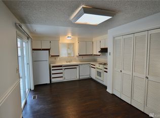 9240 Tacoma Ave S, Tacoma, WA 98444