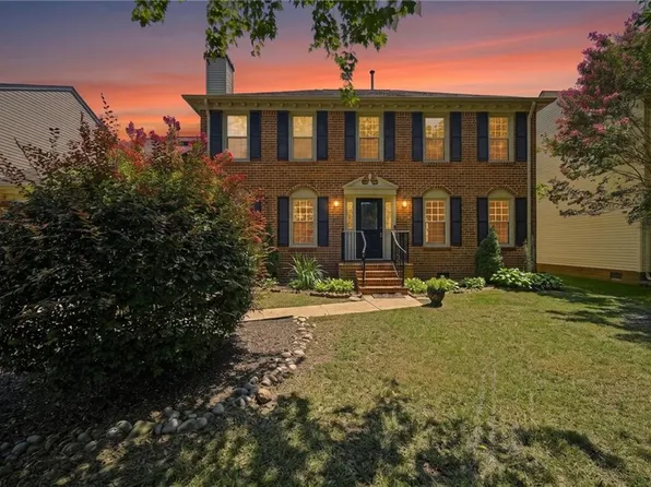2028 Melstone Dr, Virginia Beach, VA 23456